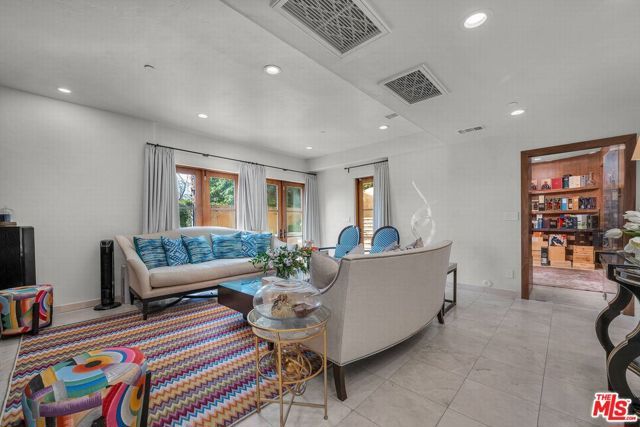 3110 Benedict Canyon Drive, Beverly Hills, CA 90210