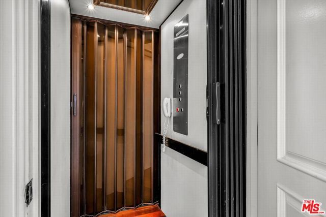 3110 Benedict Canyon Drive, Beverly Hills, CA 90210