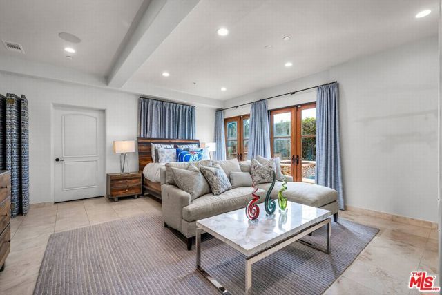 3110 Benedict Canyon Drive, Beverly Hills, CA 90210