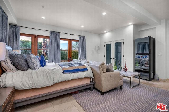 3110 Benedict Canyon Drive, Beverly Hills, CA 90210