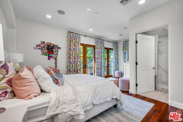 3110 Benedict Canyon Drive, Beverly Hills, CA 90210