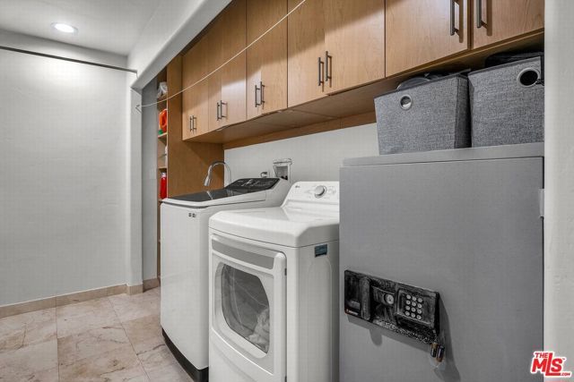 3110 Benedict Canyon Drive, Beverly Hills, CA 90210