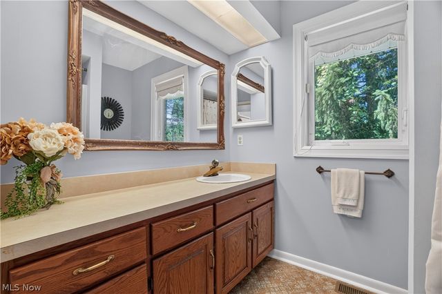 13635 Fox Hills Drive, Novelty, OH 44072