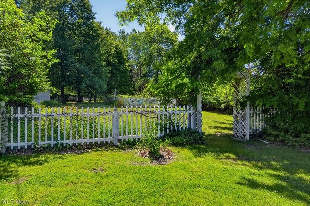 13635 Fox Hills Drive, Novelty, OH 44072
