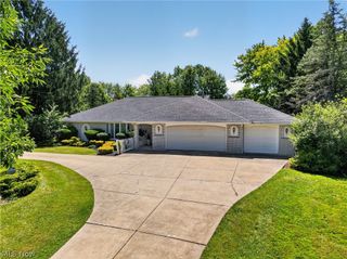 13635 Fox Hills Drive, Novelty, OH 44072