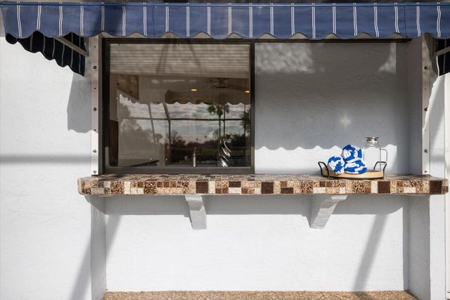 952 E GONDOLA DRIVE, Venice, FL 34293