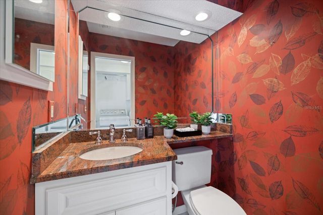 952 E GONDOLA DRIVE, Venice, FL 34293