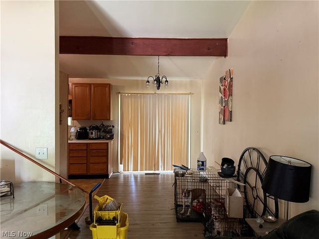 2368 Montgomery Avenue NW, Warren, OH 44485