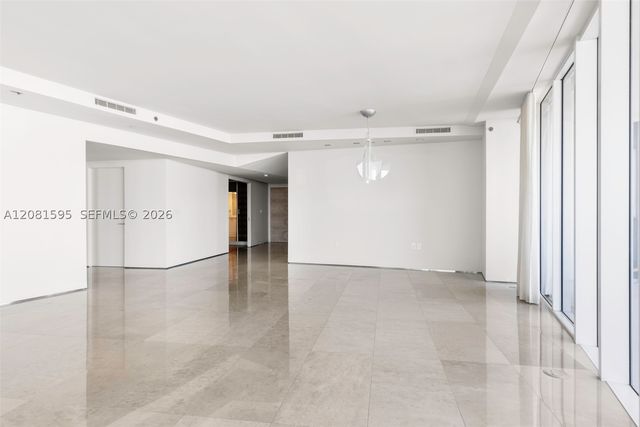 400 Alton Rd 2101, Miami Beach, FL 33139