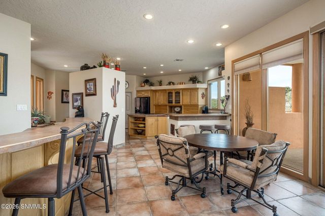 1540 Vista Del Valle, Las Cruces, NM 88007