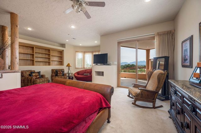 1540 Vista Del Valle, Las Cruces, NM 88007