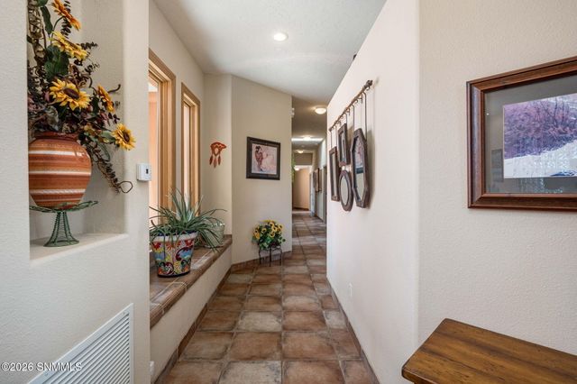 1540 Vista Del Valle, Las Cruces, NM 88007