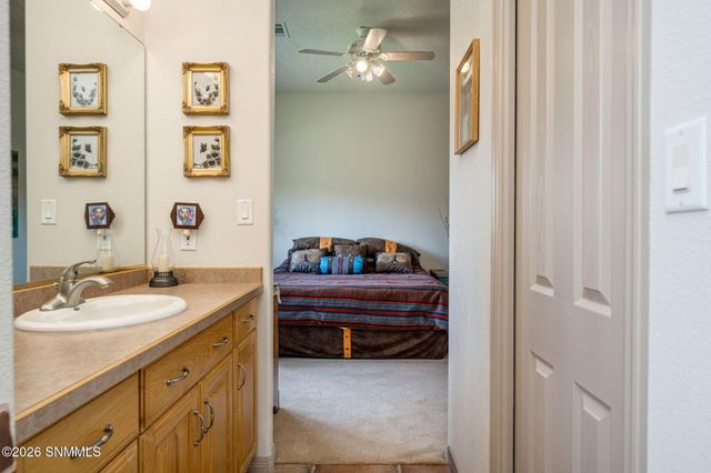 1540 Vista Del Valle, Las Cruces, NM 88007