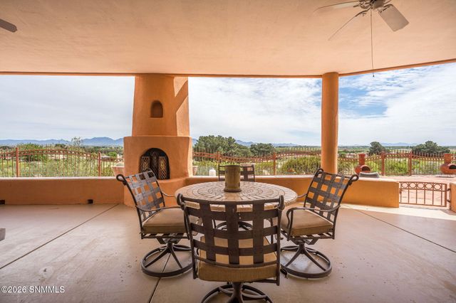 1540 Vista Del Valle, Las Cruces, NM 88007