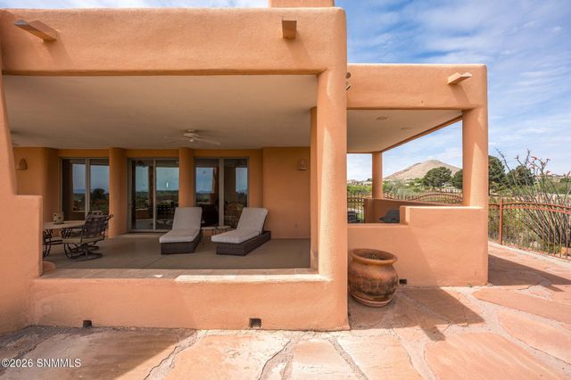 1540 Vista Del Valle, Las Cruces, NM 88007