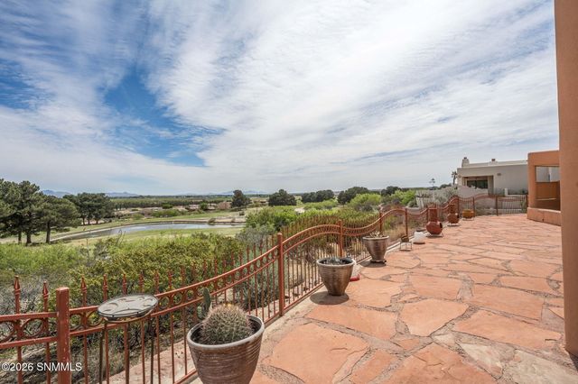 1540 Vista Del Valle, Las Cruces, NM 88007