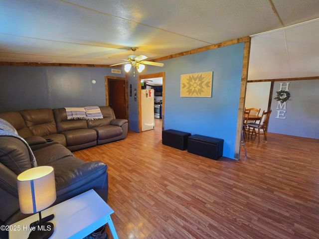 206 Clifton Ridge Drive, Pikeville, NC 27863