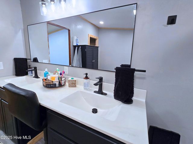 206 Clifton Ridge Drive, Pikeville, NC 27863