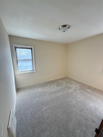 6356 Rutland Street, Detroit, MI 48228