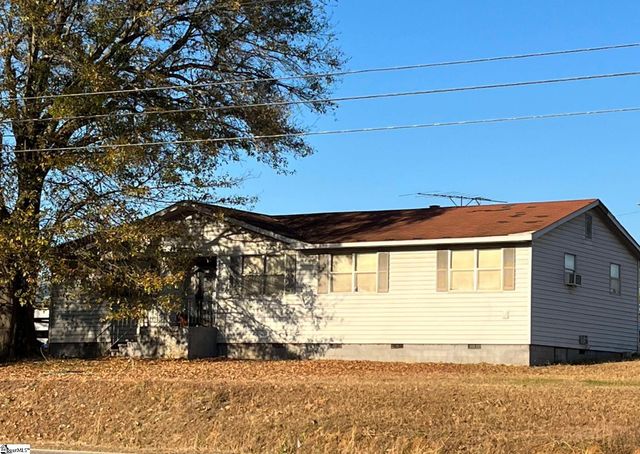 511 Broadcast Drive, Spartanburg, SC 29303