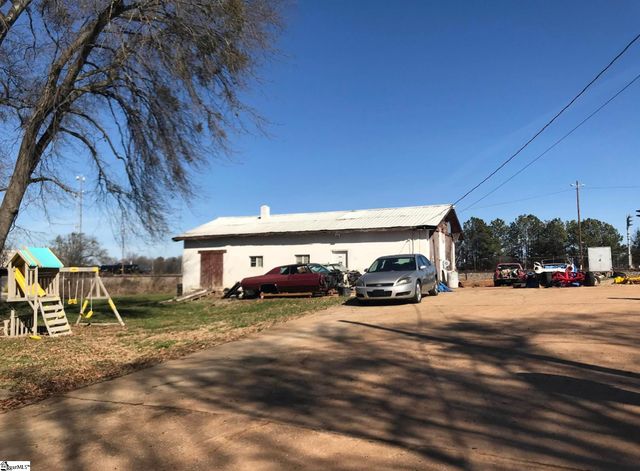 511 Broadcast Drive, Spartanburg, SC 29303
