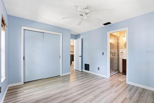 14649 BAY DRIVE, Largo, FL 33774