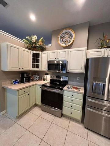 2062 SE HARDING Street, Port St. Lucie, FL 34952