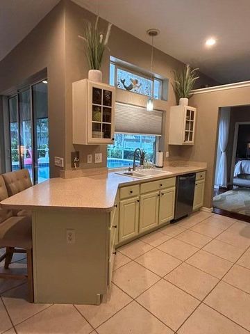 2062 SE HARDING Street, Port St. Lucie, FL 34952