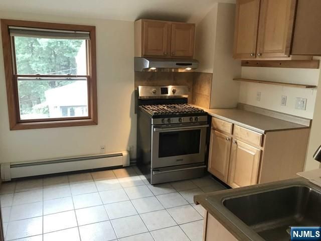 89 Miles Street 2, Alpine, NJ 07620