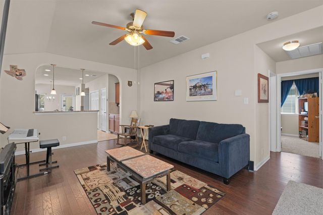 716 Niobrara River DR, Pflugerville, TX 78660