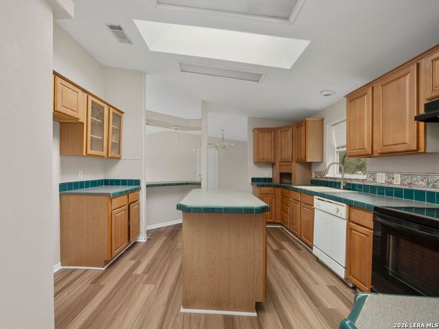 3938 Cannon Wood, Elmendorf, TX 78112