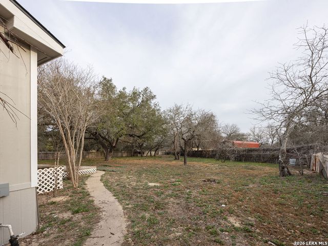 3938 Cannon Wood, Elmendorf, TX 78112
