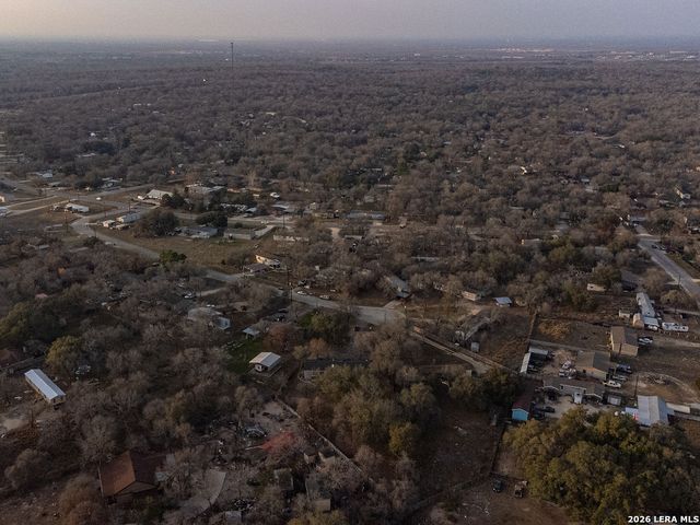 3938 Cannon Wood, Elmendorf, TX 78112