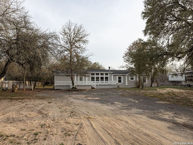 3938 Cannon Wood, Elmendorf, TX 78112