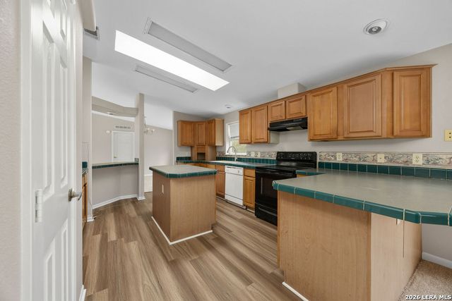 3938 Cannon Wood, Elmendorf, TX 78112