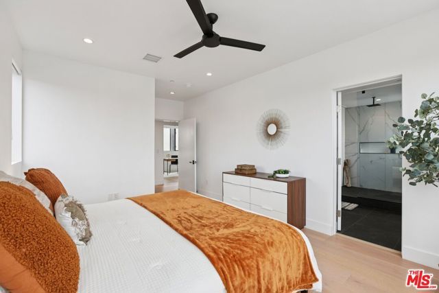 3223 Rowena Avenue, Los Angeles, CA 90027