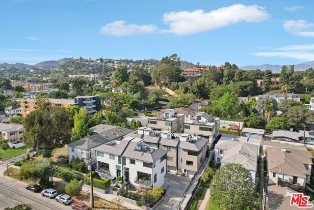 3223 Rowena Avenue, Los Angeles, CA 90027