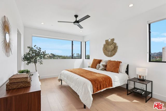 3223 Rowena Avenue, Los Angeles, CA 90027