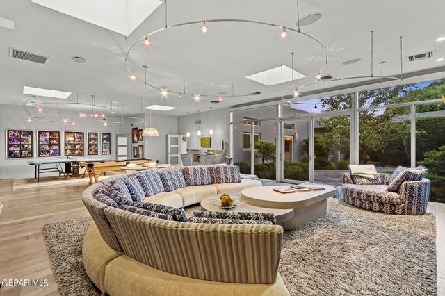 824 DULCINEA Court, El Paso, TX 79922