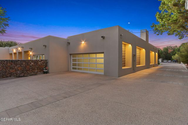 824 DULCINEA Court, El Paso, TX 79922