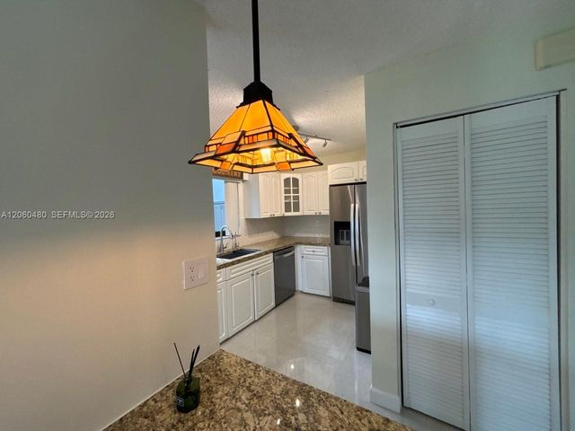6900 NW 169th Street 137G, Hialeah, FL 33015