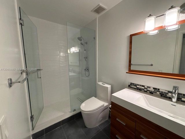 6900 NW 169th Street 137G, Hialeah, FL 33015
