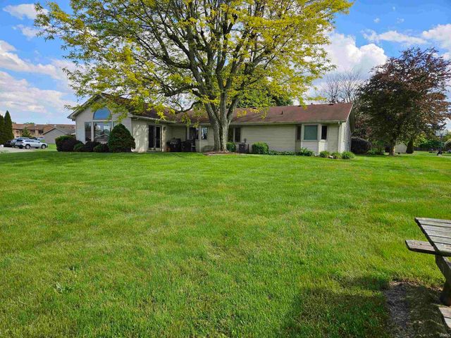11717 Markham Court, Leo, IN 46765