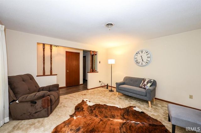 11717 Markham Court, Leo, IN 46765