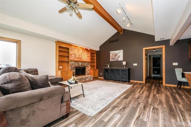 11717 Markham Court, Leo, IN 46765
