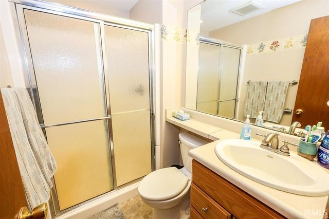 11717 Markham Court, Leo, IN 46765