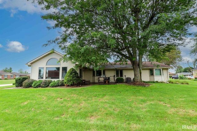 11717 Markham Court, Leo, IN 46765