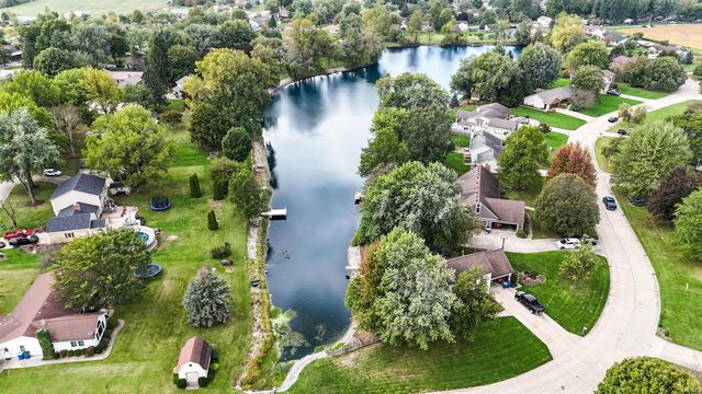 11717 Markham Court, Leo, IN 46765