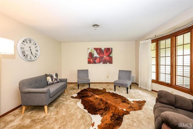 11717 Markham Court, Leo, IN 46765