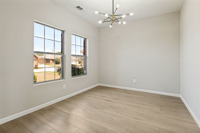 506 Fossil Hill Drive, Arlington, TX 76002